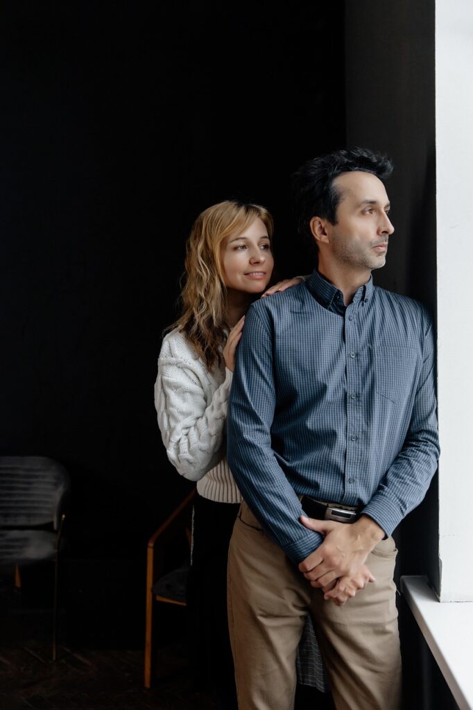 g9136cc5b393592f4e6fb53be2b71a1041e67e52312f2c7fa16dce4b4f838c5e8823423d8a715c8118ef49b016ab856571b4c7c0ea36c334ae737b821fb4220d2_1280-7638966 family, married couple, husband and wife, spouses, heat, love story, relationship, tenderness, marriage, family portrait, family photo, kiss, family evening, embrace, family, family photo, family photo, family photo, family photo, family photo